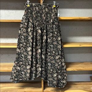 bishop + young Black and White Paisley A-Line Midi Handkerchief Skirt Size M NWT